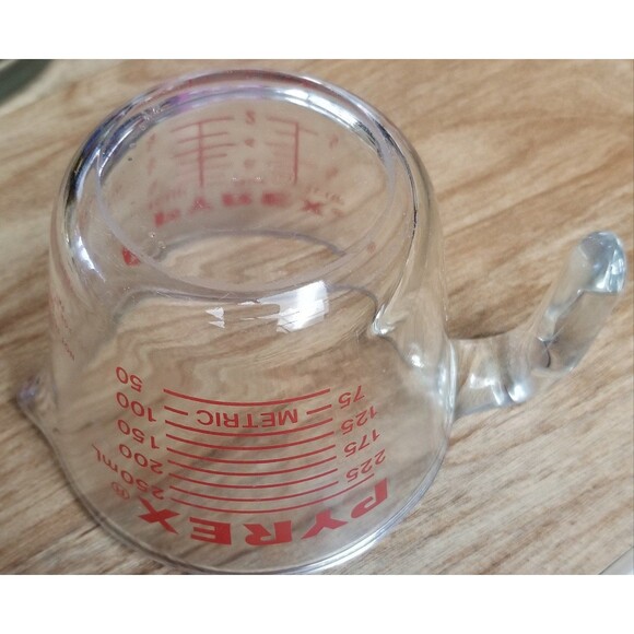 Vintage Pyrex 508 1 cup measuring cup - Picture 5 of 11